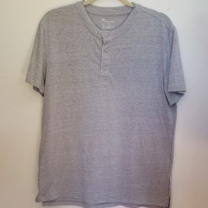Gap Men's size L short sleeve shirt